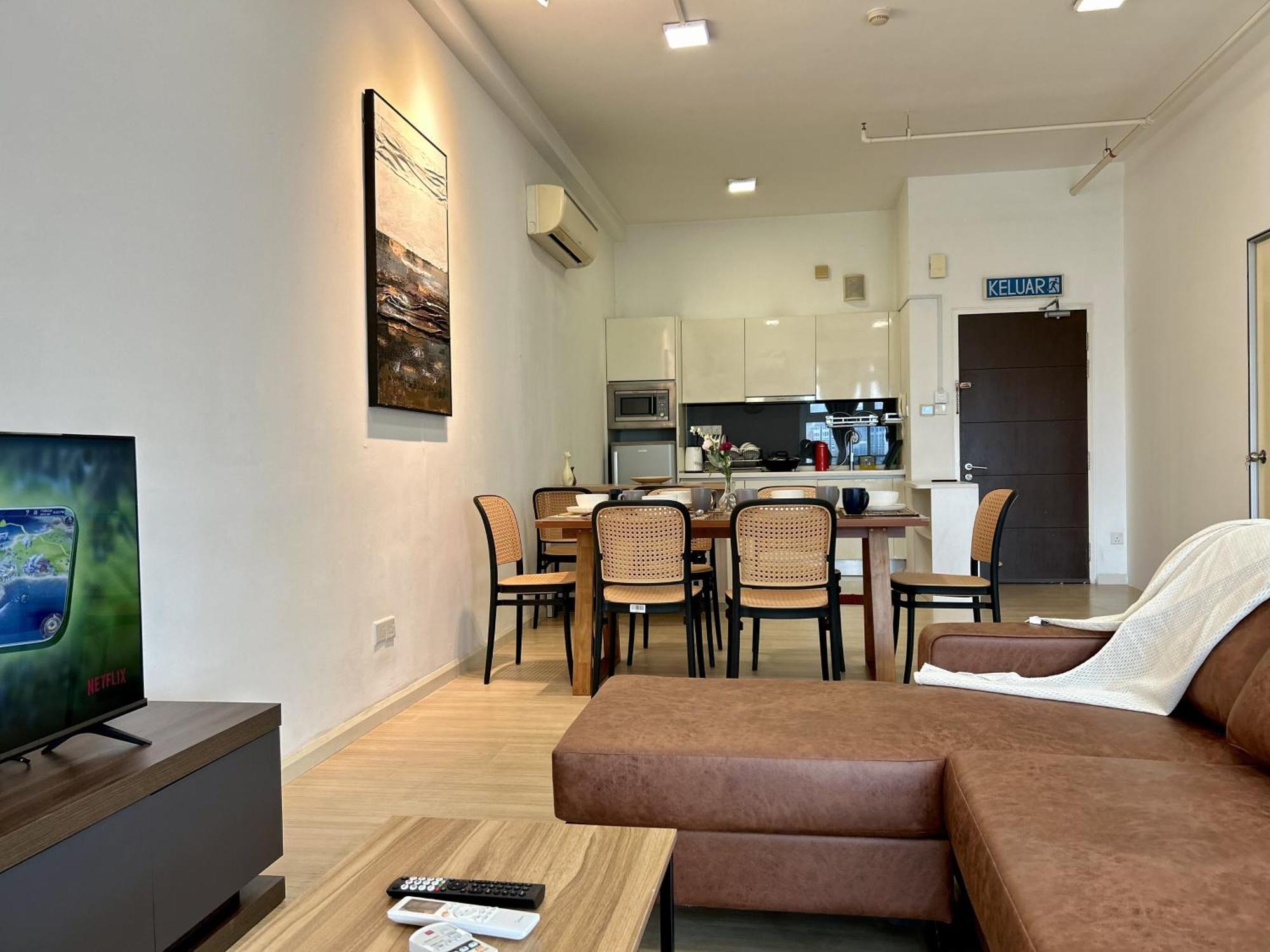 Sunway Giza Nexis 1-10pax 4qbed Kota Damansara Tropicana Mall